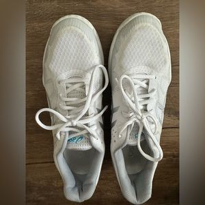 ASICS size 11 volleyball shoes, white.